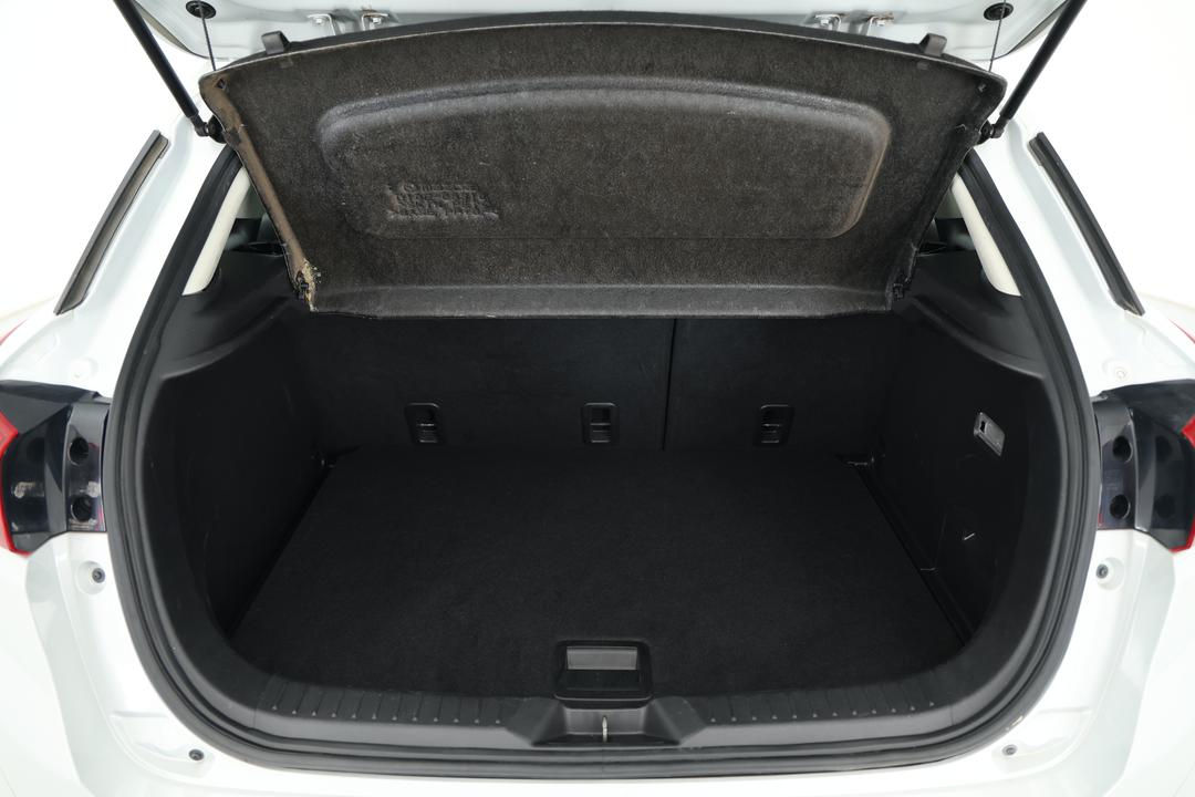 2017 Mazda CX-3 Neo (FWD), Automatic, 132185 km, Boot Inside View