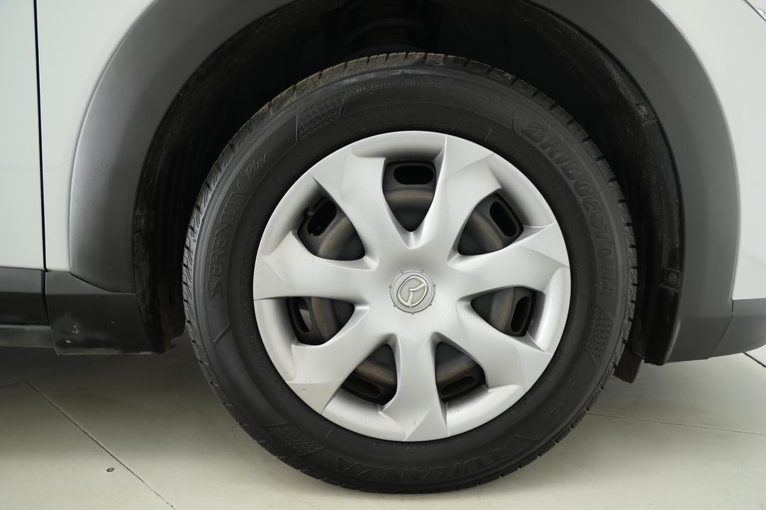 2017 Mazda CX-3 Neo (FWD), Automatic, 132185 km, Right Front Wheel