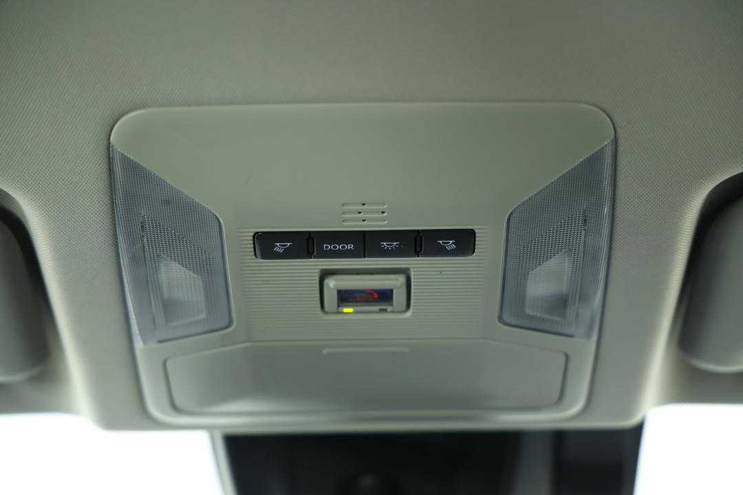 2023 Toyota RAV4 Gx (2WD), Automatic, 68948 km, On-Roof Controls/Sunglass holder