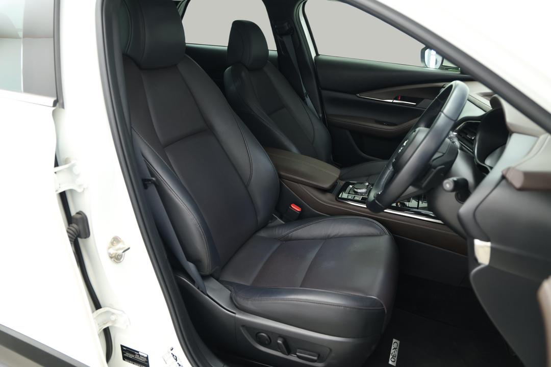 2022 Mazda CX-30 G25 Touring (AWD), Automatic, 37869 km, Right Side Front Door Cabin View