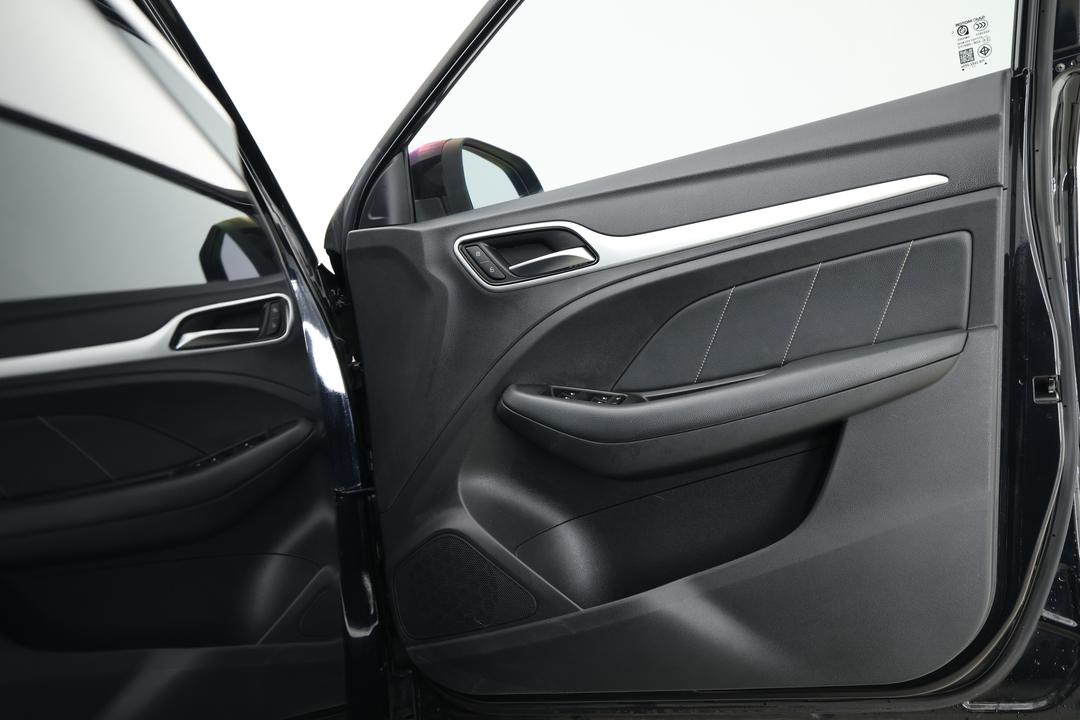 2023 MG ZS Excite, Automatic, 39037 km, Speaker View