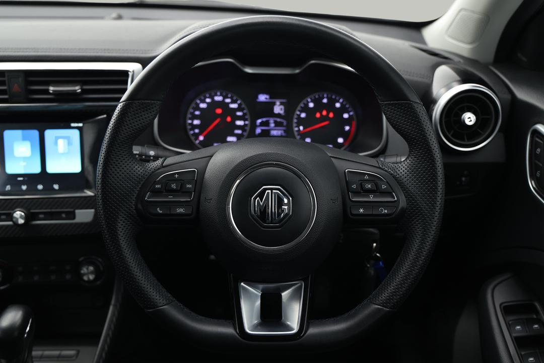2023 MG ZS Excite, Automatic, 39037 km, Steering Wheel Close-up