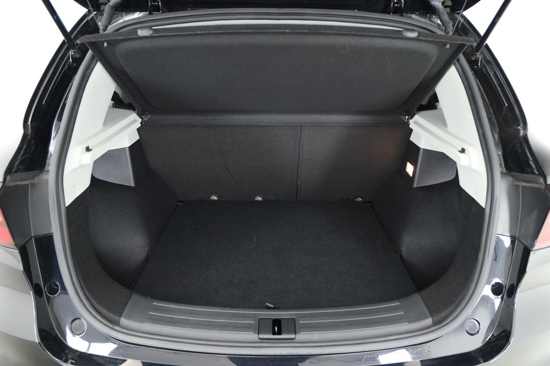 2023 MG ZS Excite, Automatic, 39037 km, Boot Inside View