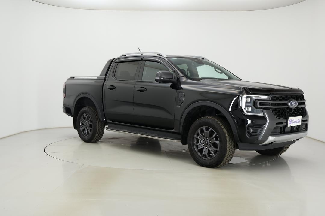 2023 Ford Ranger Wildtrak 3.0 (4x4), Automatic, 41736 km, Right Front Diagonal (45- Degree) View