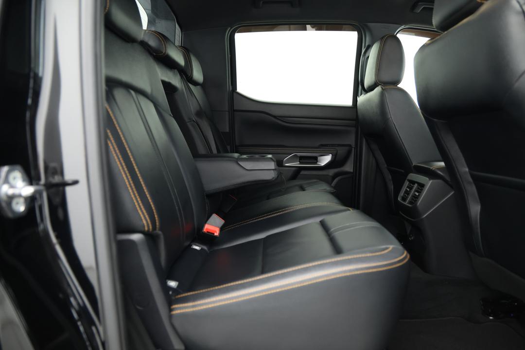 2023 Ford Ranger Wildtrak 3.0 (4x4), Automatic, 41736 km, Right Side Rear Door Cabin View