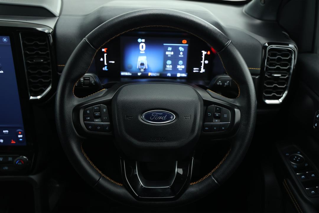 2023 Ford Ranger Wildtrak 3.0 (4x4), Automatic, 41736 km, Steering Wheel Close-up