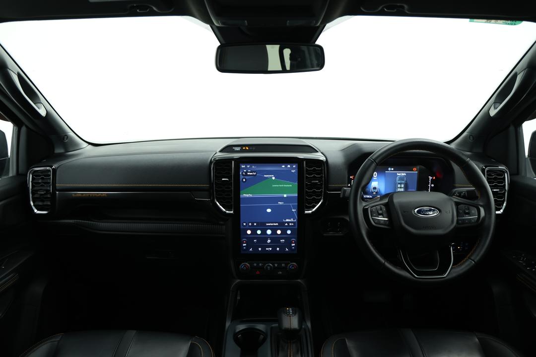 2023 Ford Ranger Wildtrak 3.0 (4x4), Automatic, 41736 km, Dashboard View