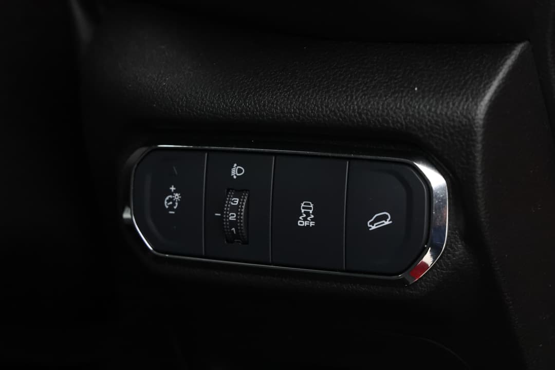 2022 GWM Haval Jolion Ultra, Automatic, 29418 km, Utility Switches/Buttons