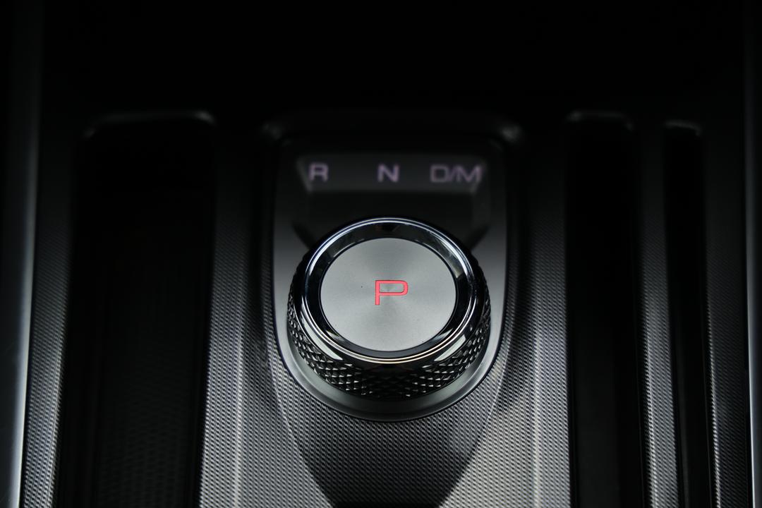 2025 GWM Haval Jolion Premium, Automatic, 5853 km, Gear Lever 