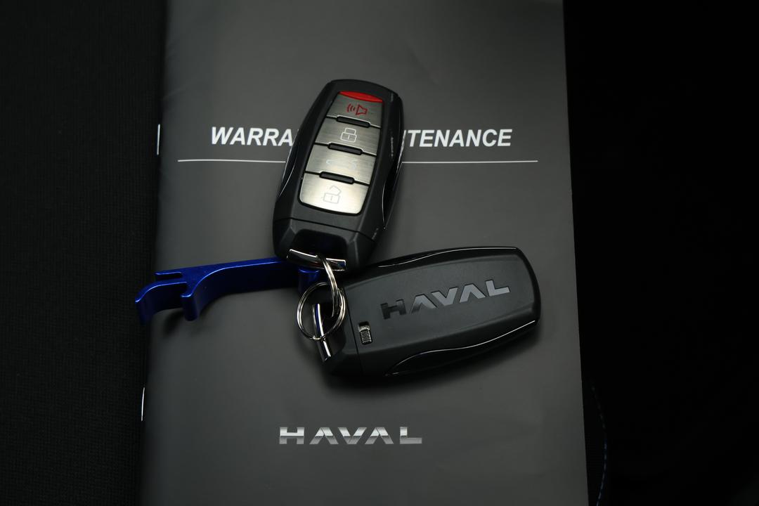 2025 GWM Haval Jolion Premium, Automatic, 5853 km, Key Close-up