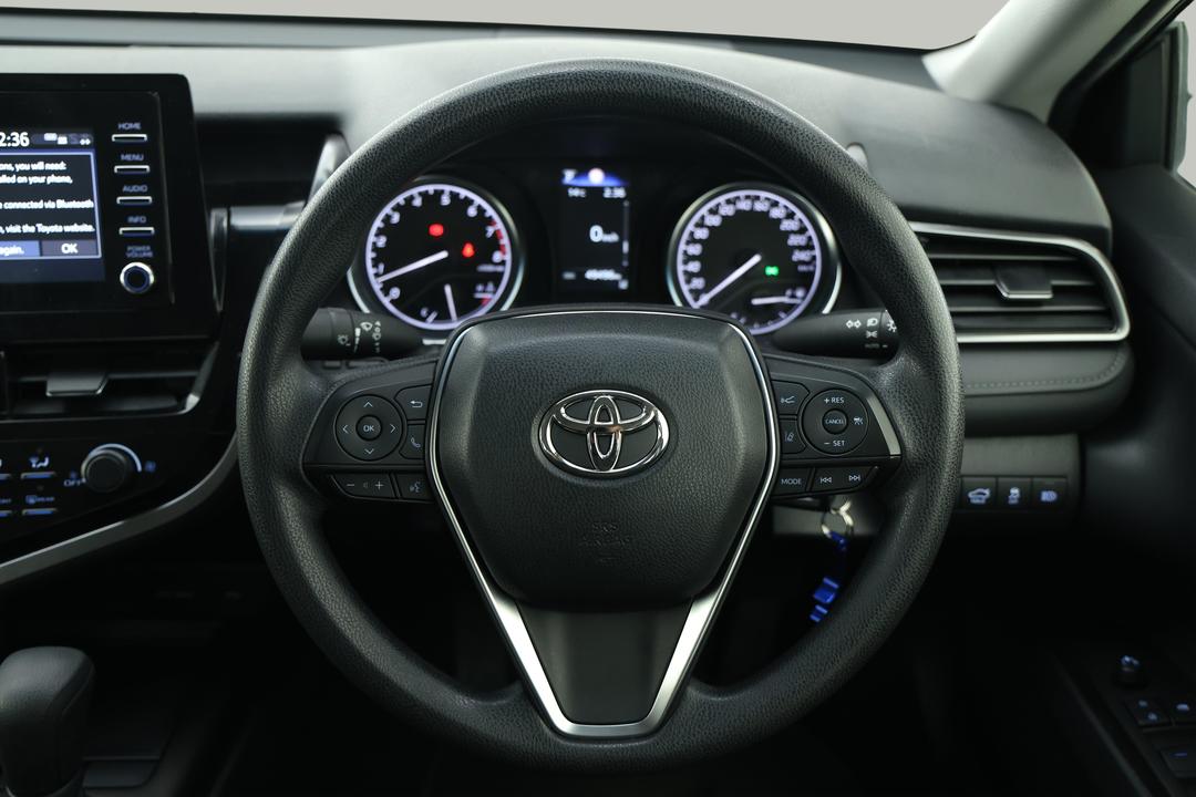2024 Toyota Camry Ascent, Automatic, 49496 km, Steering Wheel Close-up