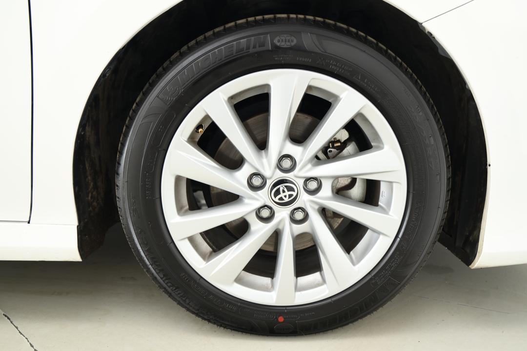 2024 Toyota Camry Ascent, Automatic, 49496 km, Right Front Wheel