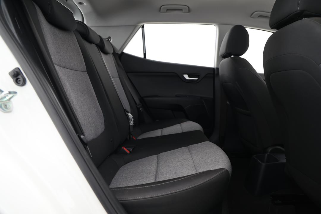 2024 Kia Stonic S, Automatic, 30280 km, Right Side Rear Door Cabin View