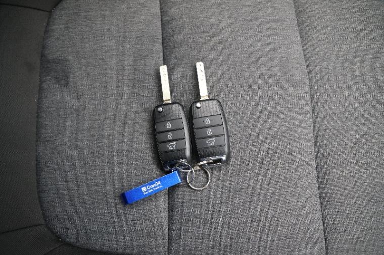 2024 Kia Stonic S, Automatic, 30280 km, Key Close-up