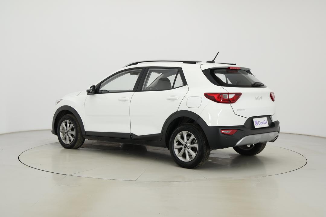 2024 Kia Stonic S, Automatic, 30280 km, Left Back Diagonal (45- Degree) View