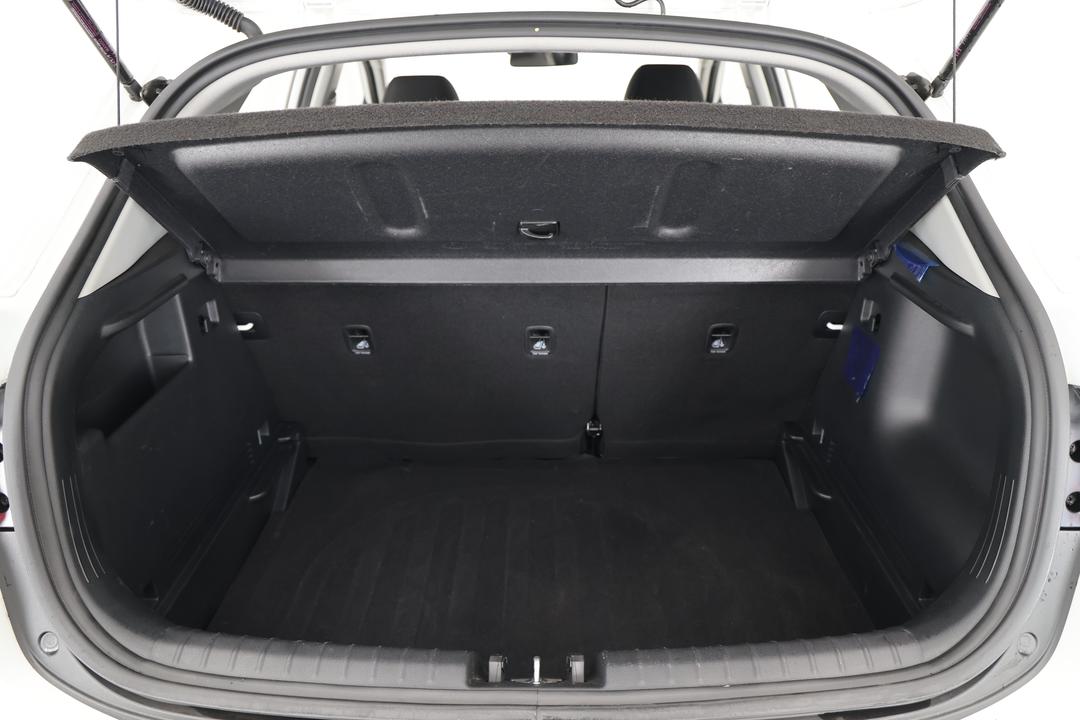 2024 Kia Stonic S, Automatic, 30280 km, Boot Inside View