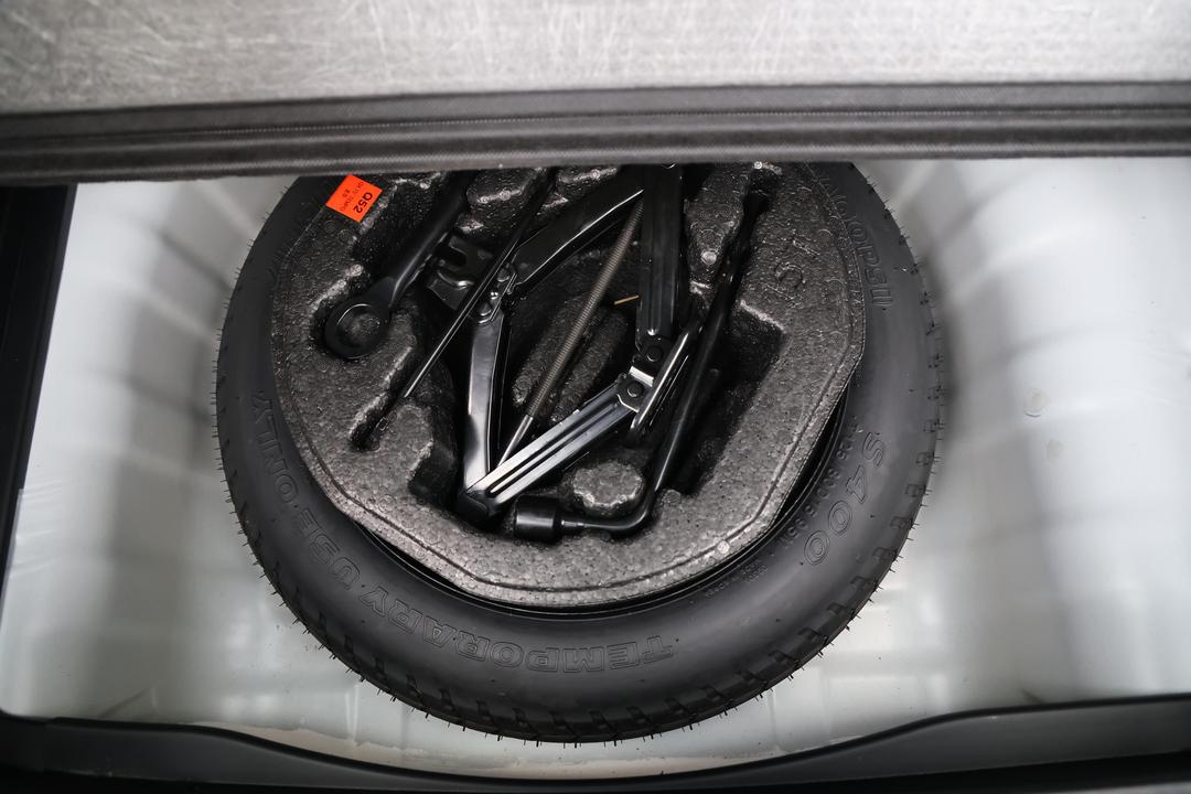 2025 Hyundai Venue Venue, Automatic, 30205 km, Spare Wheel