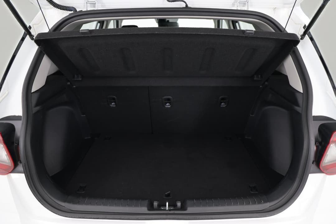 2025 Hyundai Venue Venue, Automatic, 30295 km, Boot Inside View