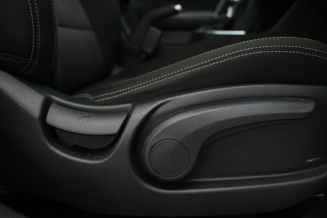 2020 Kia Sportage S (FWD), Automatic, 77651 km, Drivers Side Adjustment Panel
