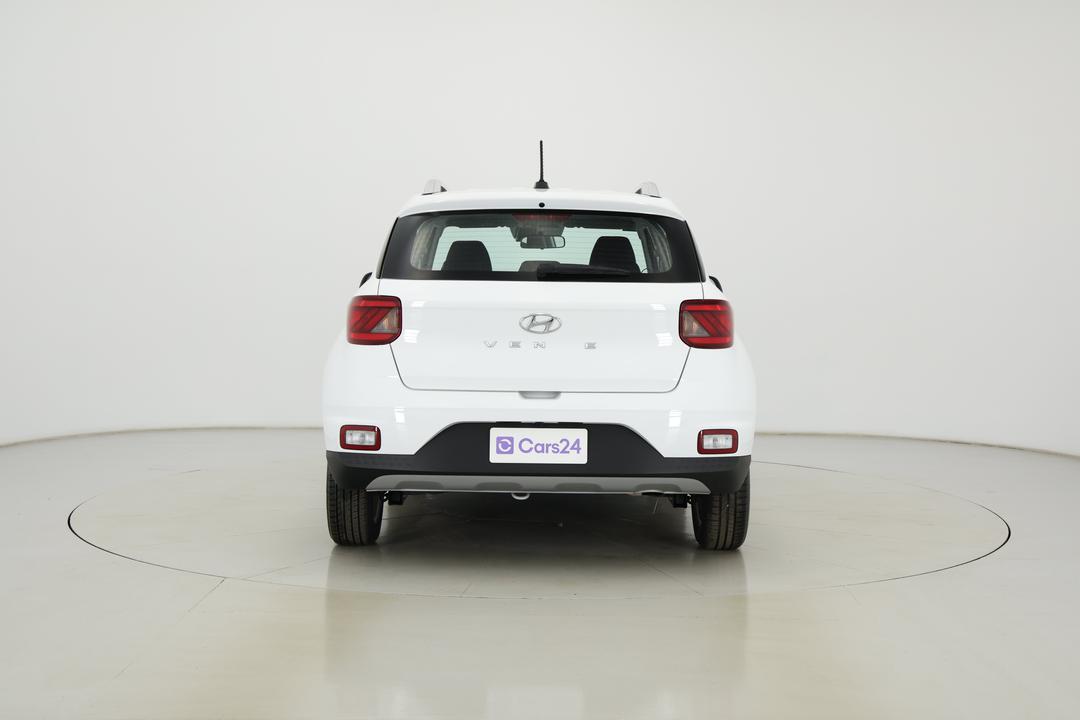 2025 Hyundai Venue -, Automatic, 24105 km, Back/Rear View