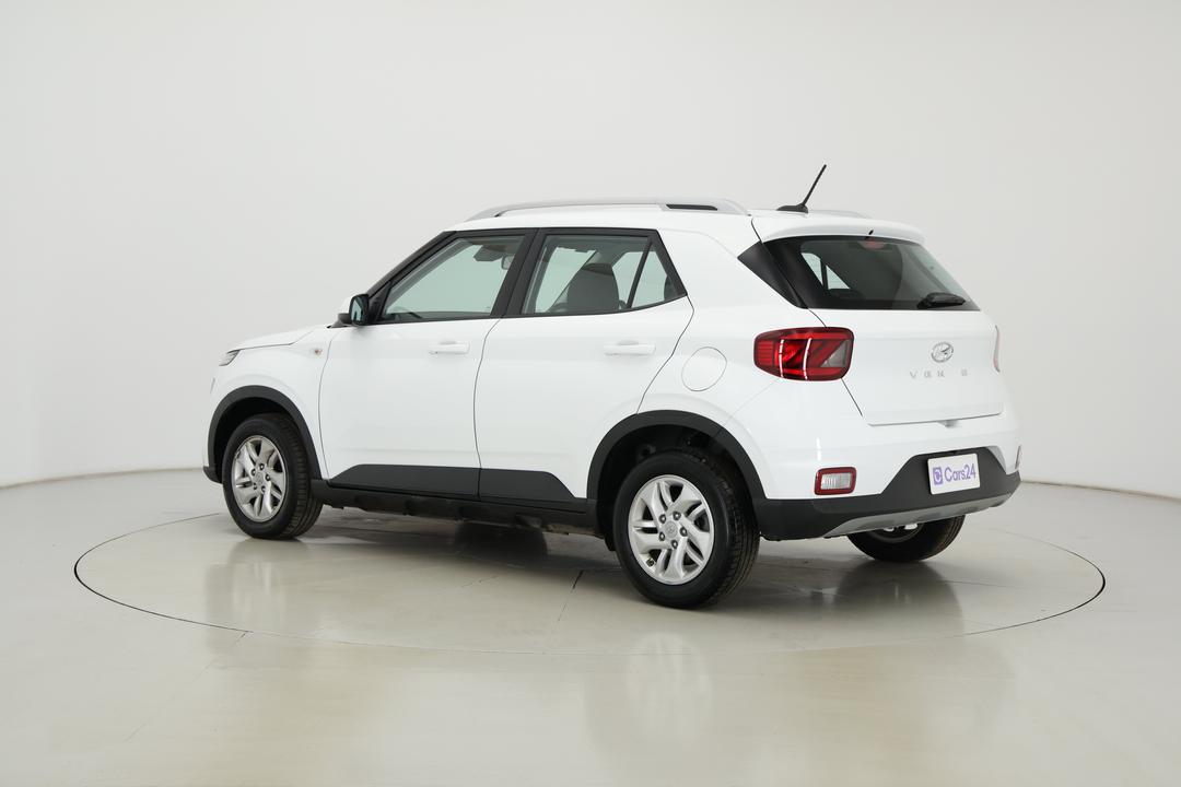 2025 Hyundai Venue -, Automatic, 24105 km, Left Back Diagonal (45- Degree) View