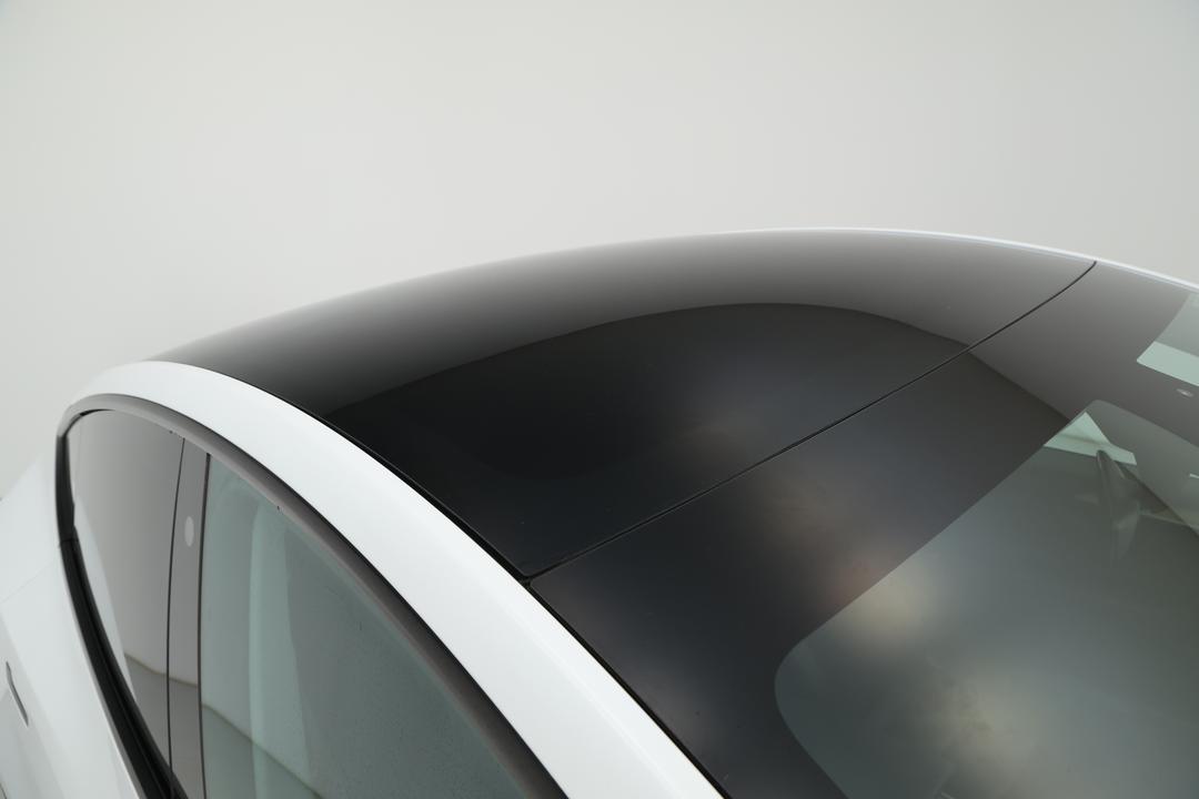 2023 Tesla Model Y Rear-wheel Drive, Automatic, 37272 km, Roof/Sunroof View