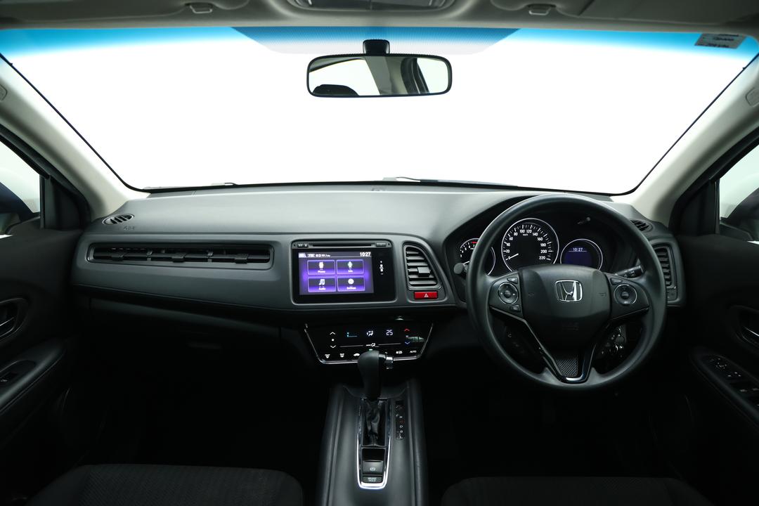 2017 Honda HR-V Vti, Automatic, 109566 km, Dashboard View