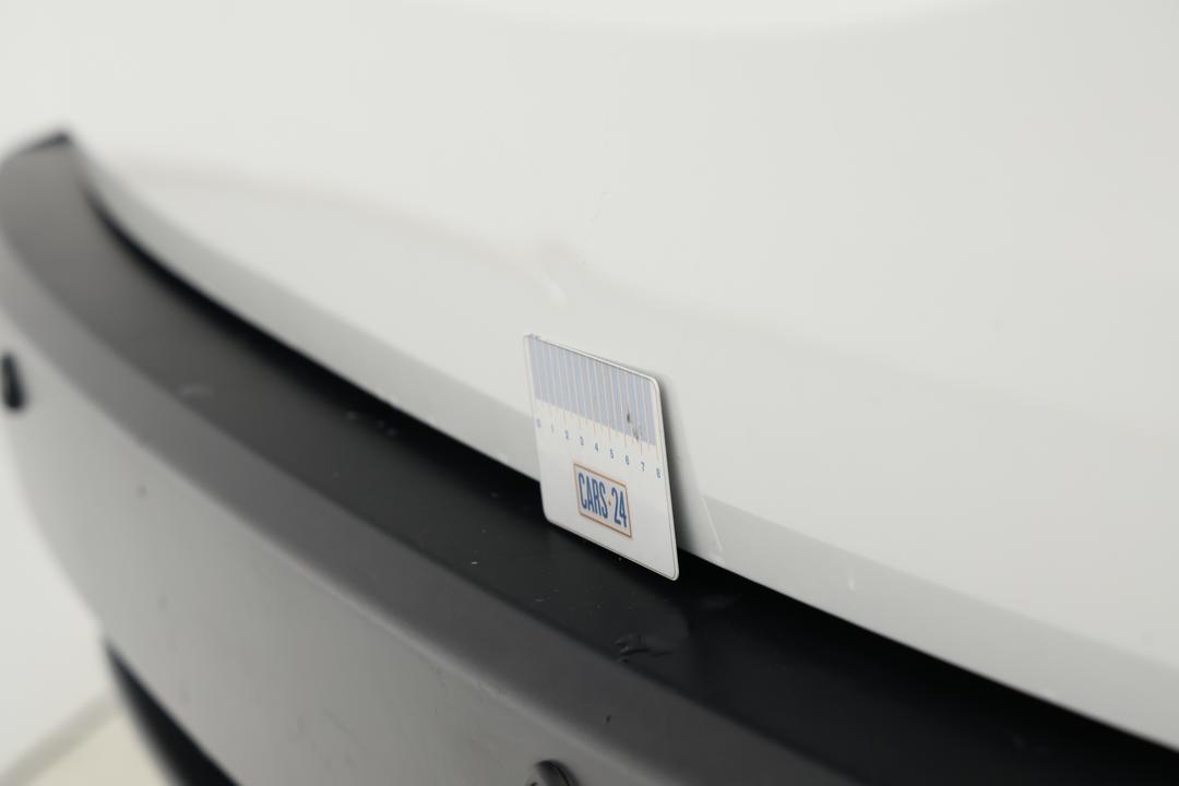 2017 Honda HR-V Vti, Automatic, 109566 km, Bumper Rear Scratch