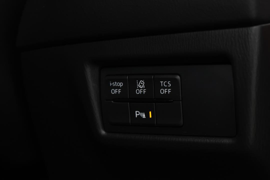 2022 Mazda CX-8 Touring (FWD), Automatic, 34948 km, Utility Switches/Buttons