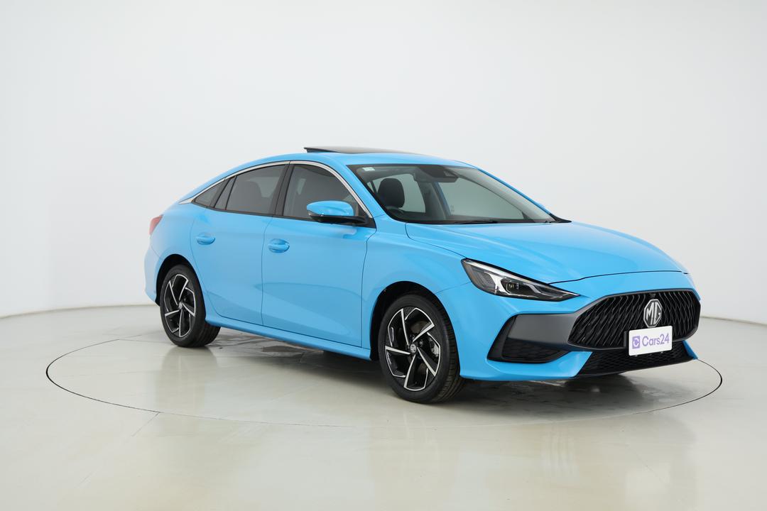 2024 MG Mg5 Essence, Automatic, 34791 km, Right Front Diagonal (45- Degree) View