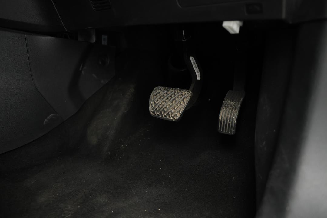 2022 GWM Haval H6 Ultra AWD, Automatic, 53334 km, Drivers Side Adjustment Panel
