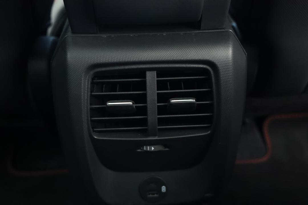 2023 Ford Mustang Mach-e Premium, Automatic, 15443 km, Rear A/C Vent