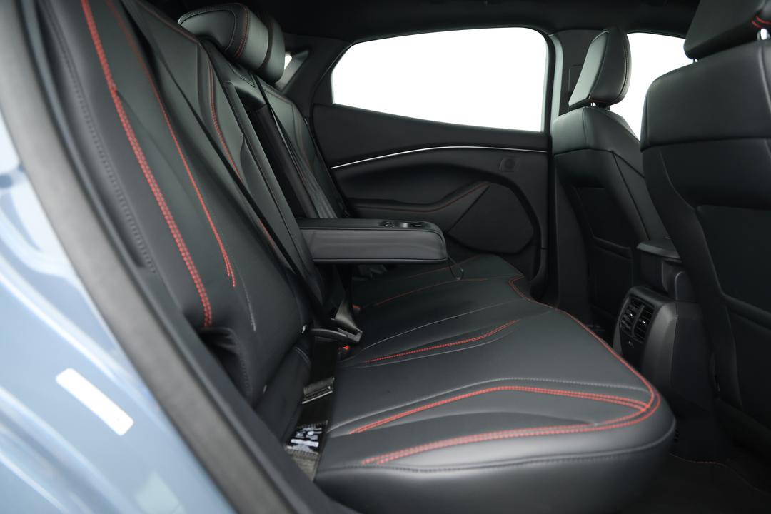 2023 Ford Mustang Mach-e Premium, Automatic, 15443 km, Right Side Rear Door Cabin View