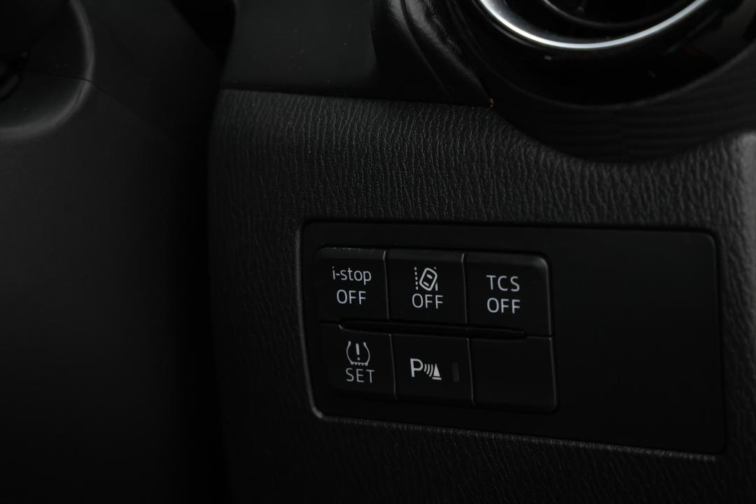 2022 Mazda CX-3 Stouring (FWD), Automatic, 64632 km, Utility Switches/Buttons