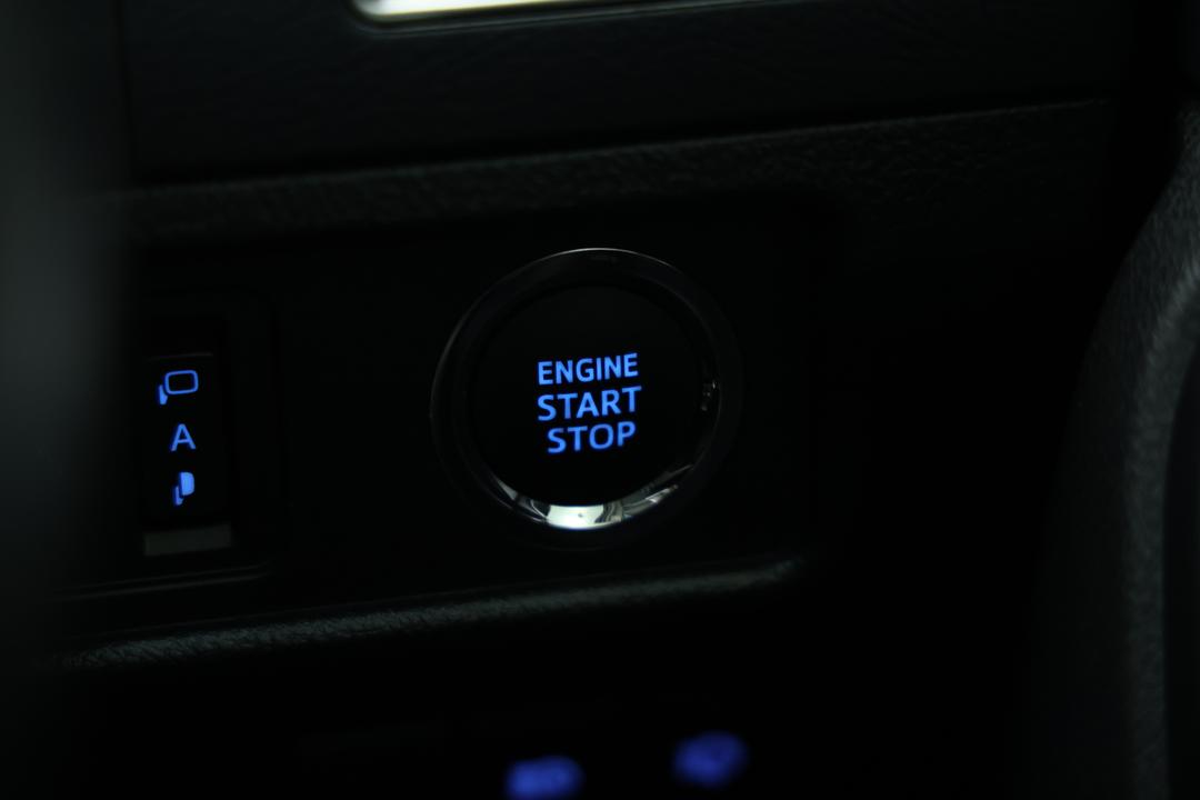 2021 Toyota Landcruiser Prado Vx, Automatic, 80408 km, Pedals and Footmat