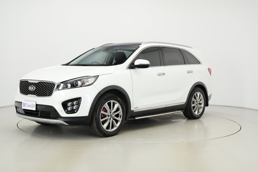 2017 Kia Sorento Gt-line (4x4), Automatic, 153567 km, Left Front Diagonal (45- Degree) View