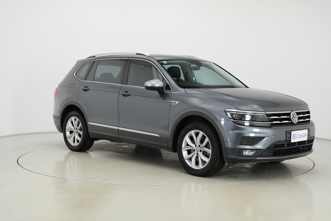 2019 Volkswagen Tiguan Allspace 132 Tsi Comfortline, Automatic, 83188 km, Right Front Diagonal (45- Degree) View