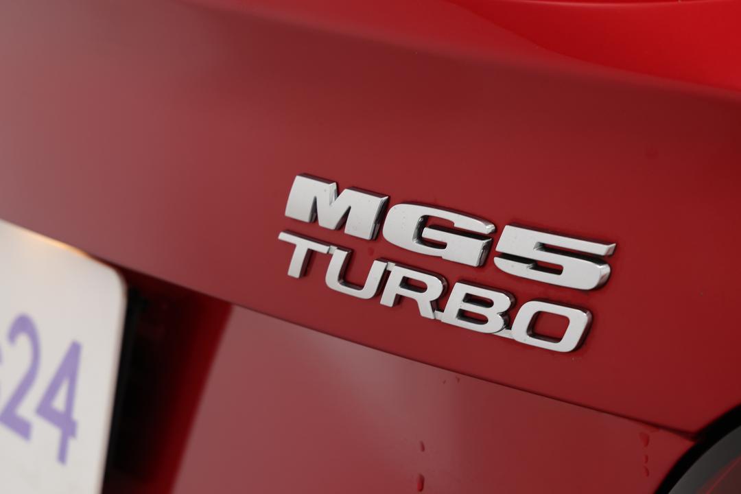 2023 MG Mg5 Essence, Automatic, 1902 km, Badge (Boot Right Side)