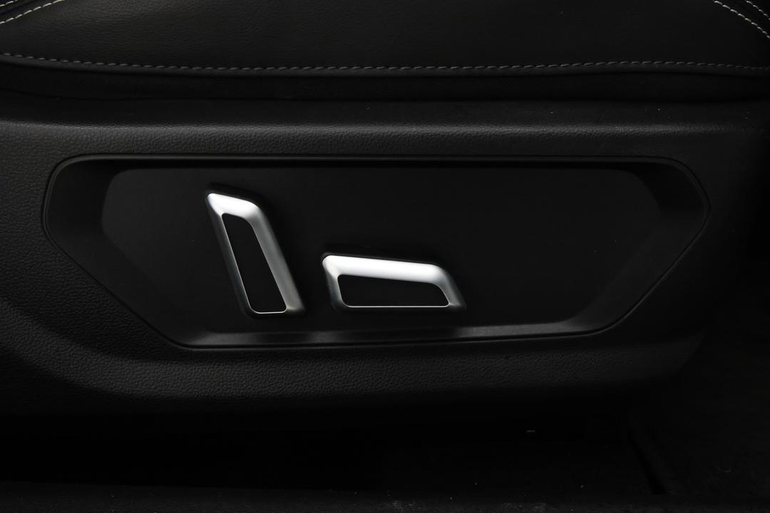 2022 GWM Haval Jolion Lux Hybrid, Automatic, 65094 km, Drivers Side Adjustment Panel