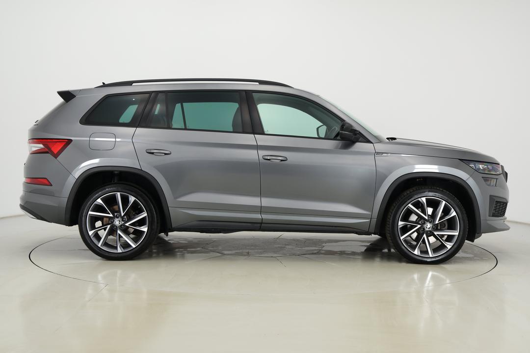 2022 SKODA Kodiaq Sportline (4x4) 132tsi, Automatic, 47727 km, Right Side View