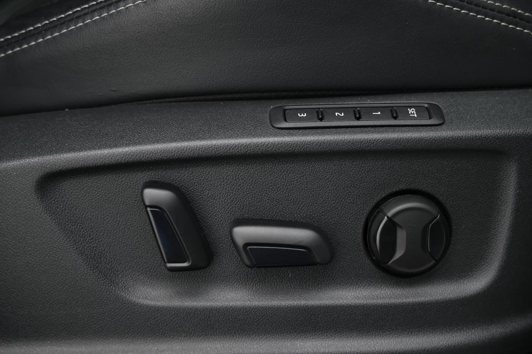 2022 SKODA Kodiaq Sportline (4x4) 132tsi, Automatic, 47727 km, Drivers Side Adjustment Panel