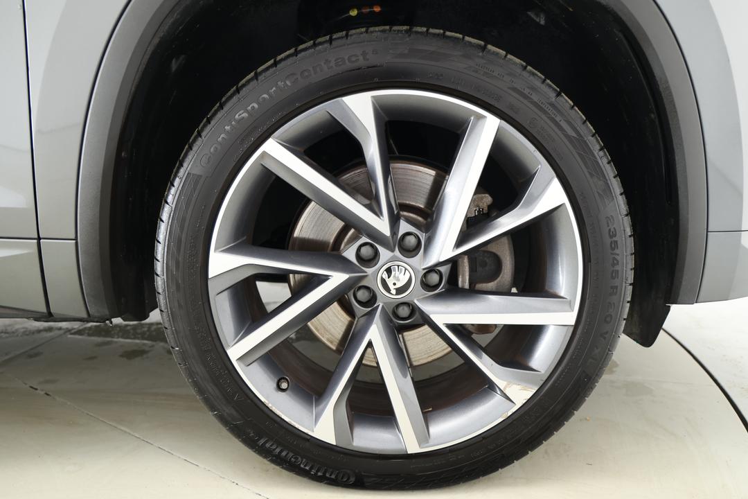 2022 SKODA Kodiaq Sportline (4x4) 132tsi, Automatic, 47727 km, Right Front Wheel