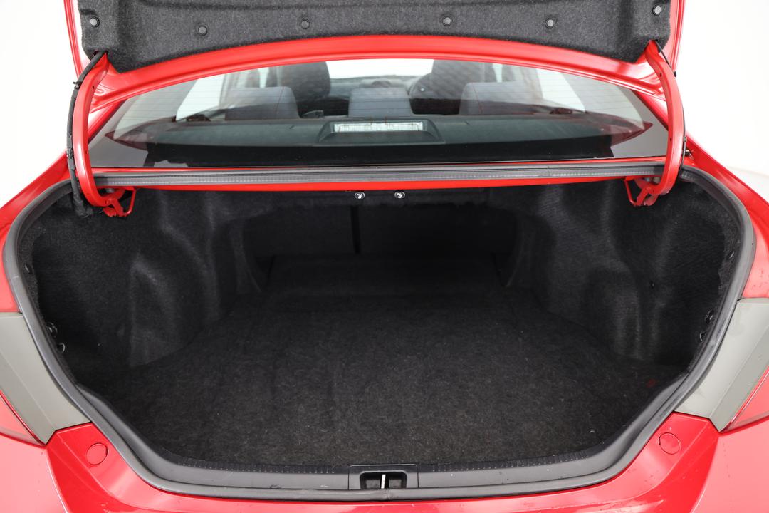 2016 Toyota Camry Atara S, Automatic, 69465 km, Boot Inside View