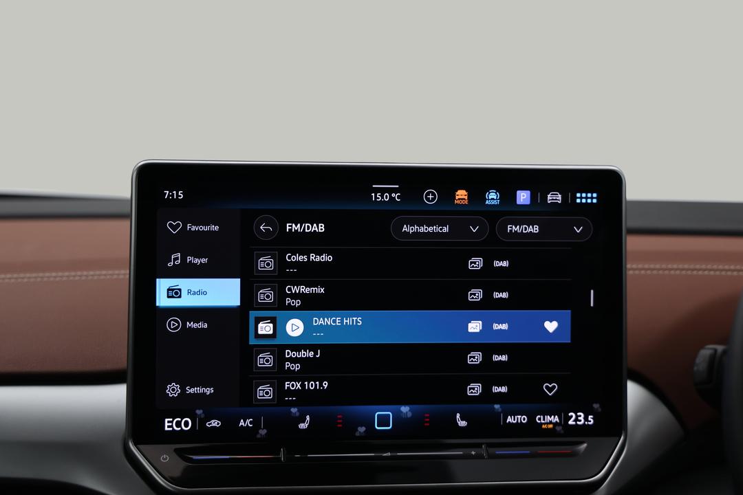 2025 Volkswagen Id.4 Pro, Automatic, 7132 km, Infotainment System