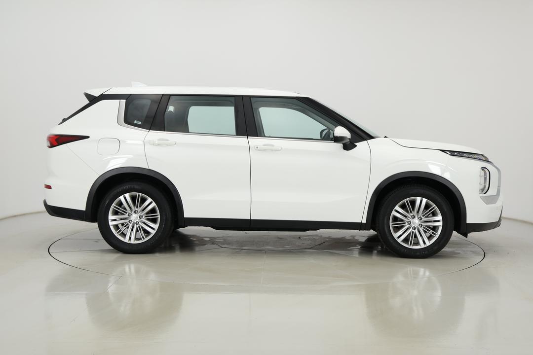 2024 Mitsubishi Outlander Es 5 Seat (2WD), Automatic, 53874 km, Right Side View