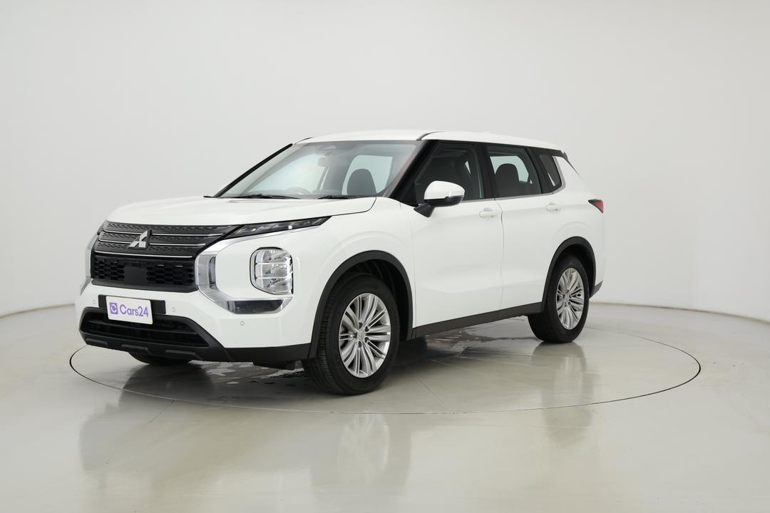 2024 Mitsubishi Outlander Es 5 Seat (2WD), Automatic, 53874 km, Left Front Diagonal (45- Degree) View