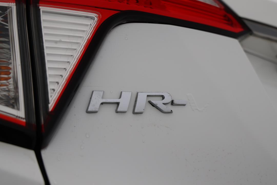 2018 Honda HR-V Vti, Automatic, 91085 km, Badge (Boot Left Side)