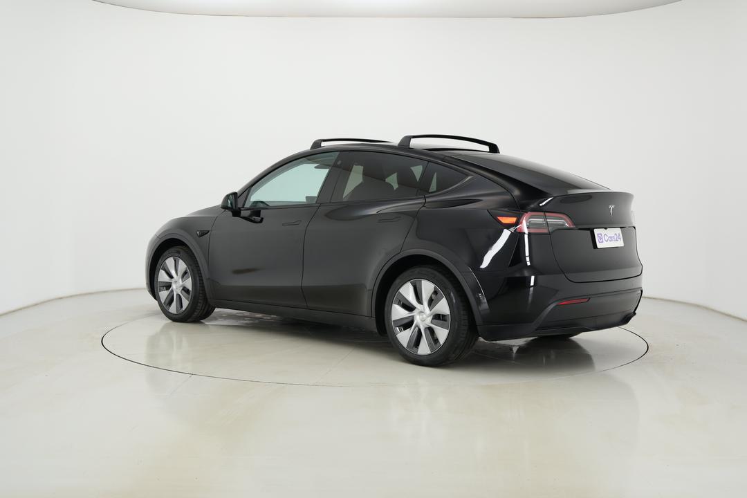 2022 Tesla Model Y Rear-wheel Drive, Automatic, 31741 km, Left Back Diagonal (45- Degree) View