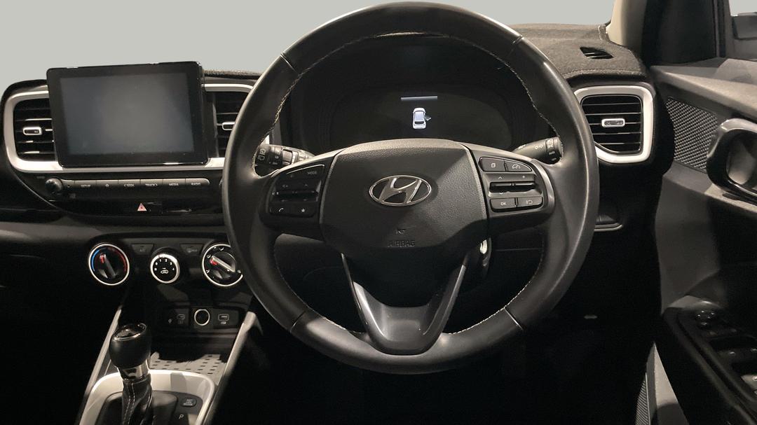 2023 Hyundai Venue Active, Automatic, 34314 km, Steering Wheel Close-up