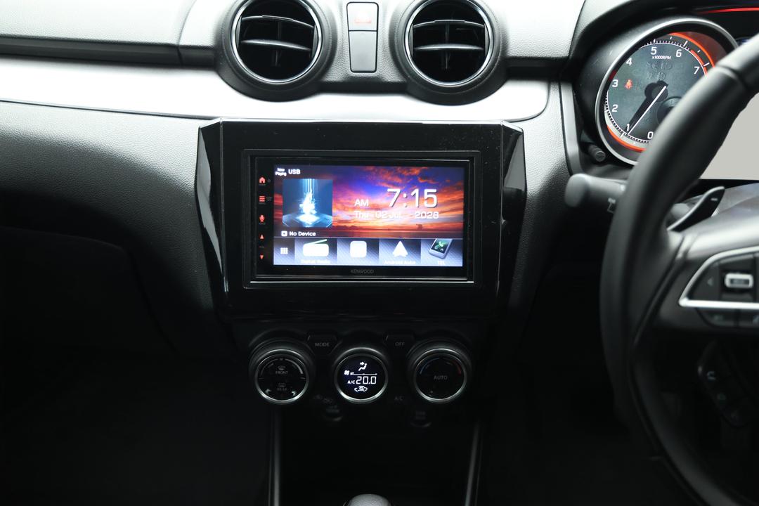 2023 Suzuki Swift Glx Turbo, Automatic, 22463 km, Steering Wheel Close-up